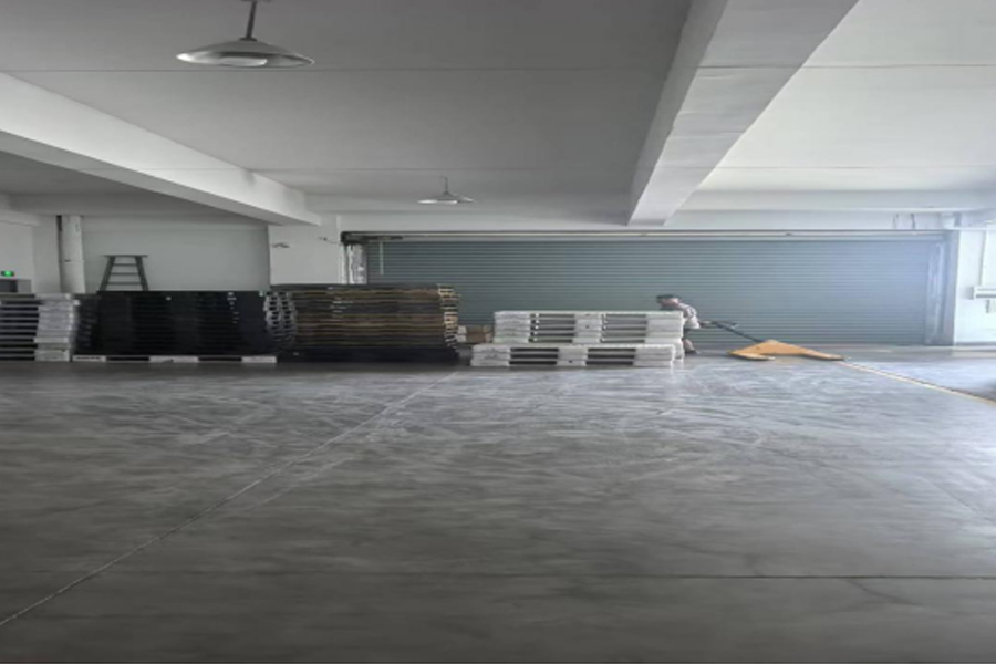 Area eksipien produksi kain abu-abu